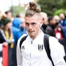 He has also been a member of the england under 15 national team. Harvey Elliott Facts Bio Wiki Net Worth Age Height Family Affair Salary Career Famous For Biography Ethnicity Nationality Contract Factmandu