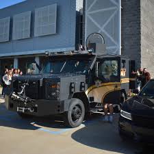 BSO deputies visit the @bossierschools School for Technology and  Innovation, along with deputies from De Soto Parish. De Soto exhibited  their helicopter while Bossier deputies displayed an armored vehicle,  patrol cars, and
