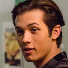 Tate Donovan Black (Leo Howard) is actually a good teenager when you  consider that Brady, his father, and Teresa, his mother are both in jail.