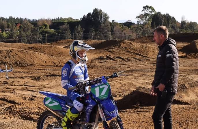 Watch Ben Townley coach a young Cole Davies – GateDrop.com