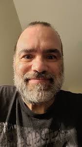 This is Emerald, she likes Metal music