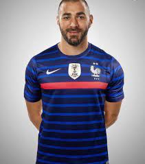 The 2021 uefa european championship will be the 16th edition of the tournament and will be held in 11 countries. Sala12 S Tweet Benzema Com A Camisa Da Selecao Francesa Ele Ocupara A Vaga De Giroud Na Euro 2021 Trendsmap