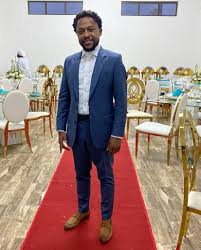 In 2002 the younger mbuyiseni ndlozi was awarded young communicators award. Mbuyiseni Ndlozi On Twitter Wedding Vibes