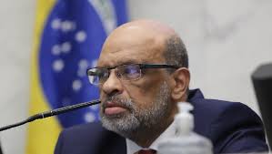 Reforma do secretariado de Ratinho Junior está começando