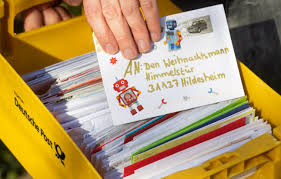 How to use post in a sentence. The Dates You Should Know For Sending Post In Germany Before Christmas The Local