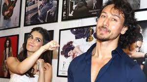 Heropanti Couple Tiger And Kriti To Clash At The Box Office On July 21 Streaming film box office terbaru dan tempat download terbaru. heropanti couple tiger and kriti to