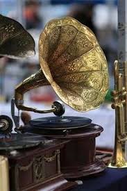 Once you import the music to a media player of your choice, it'll reinstate the song titles as they should appear. 100 Vintage Music Player S Ideas Vintage Radio Vintage Old Radios