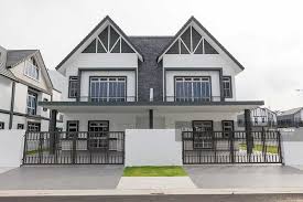 Angry birds activity park 640 m. Eco Spring Eco World Mount Austin Johor Bahru Johor 4 Bedrooms 2360 Sqft Semi Detached Houses Cluster Houses For Rent By Lina Teo Rm 2 600 Mo 29365493