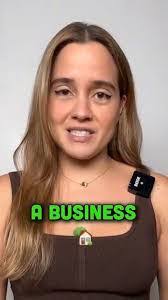 Reggie Rivas's Instagram, Twitter & Facebook