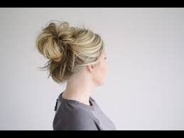 This next messy bun hairstyle is great for those lazy summer days spent lounging by the pool or on the beach. How To Create A Quick High Messy Bun More