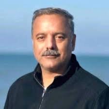 Innovative Space-Saving Furniture for Urban Living