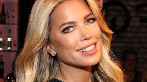 This photograph sarah connor frisuren kurz 2019 published at january 11th. Sylvie Meis Ungeschminkt So Sieht Ihr Lockdown Look Ganz Ohne Make Up Aus