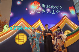 Some of them only appear from 06.00 to 18.00make sure you change the time if you cannot find themmondstrat0:00 artifact0:17 weapon0:31 flower2:56. Japanese Themed Mid Autumm Festival Now At Sungei Wang Plaza