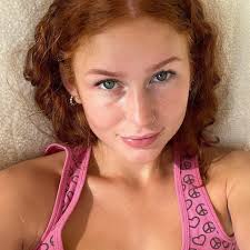 🩺 What started as Friday night lights turned into a moment that showed the  true meaning of service. When a young athlete collapsed during a football  game in Germany, Lt. Col. Juanita