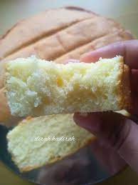 Biasalah, telur kan antara bahan utama yang sering ada di setiap rumah. Kek Span Vanila Ikut Sukatan Cawan Lembut Gebu
