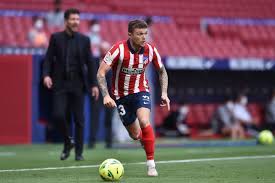 He tied the wedding knot with his longtime girlfriend charlotte trippier in cyprus in june of 2016. Manchester United Interested In Signing Kieran Trippier Report Into The Calderon