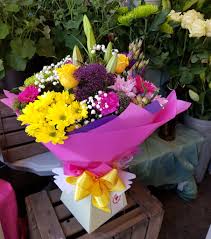 The act of sending flowers convey your heart's deepest emotions when you are lost for words. Vfj9q6eeqqukjm