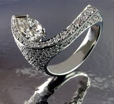 Stunning One Of A Kind Diamond Ring Jewelry Beautiful Jewelry Amazing Jewelry