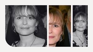 Gillian Holmes's Instagram, Twitter & Facebook