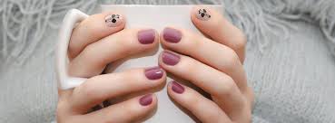 They have great customer service and quality care. Queen Nails Nail Salon 33773 Largo Fl 33773