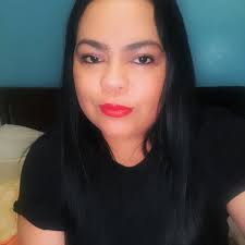 🤣Todos tenemos a una amiga chismosa...