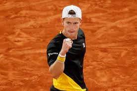 Diego schwartzman takes another shot (pun intended) at answering the vaccine question, saying luego de su aclaración, rothenberg se subió a la publicación del peque y agregó: Cuanto Dinero Gano Diego Schwartzman Hasta El Momento Por Ser Semifinalista De Roland Garros Y Que Porcentaje Debera Pagar En Impuestos Infobae