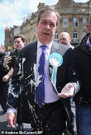 نتيجة بحث الصور عن ‪world war 2 vet hit with milkshake‬‏