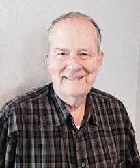 Greg Holub's Instagram, Twitter & Facebook