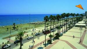 Todos los intentos diplomáticos de reunificación de la isla fracasaron. Turismo Chipre Isla Del Mediterraneo