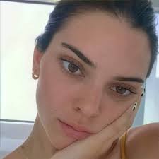 𝓜𝓸𝓷𝓭𝓪𝔃𝓮 🌊