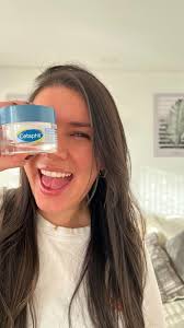 Les dejo mi rutina de skincare, que me acompaña hasta en mis viajecitos ✈️  , La línea optimal Hydration de @cetaphilcl es ideal para pieles mixtas y  sensibles como la mía🫶🏼 es de textura ligera y da ...