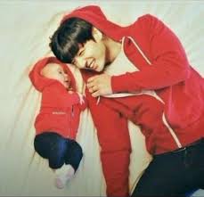 Bts Jk And Baby Edit Bts Jungkook Jeon Jungkook Bts Girl