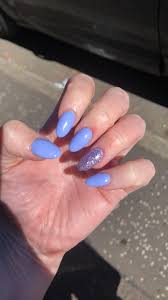 Choose almond acrylic nails for a more sophisticated look. Soft Almond Acrylics With Glitter Gel Nail Redditlaqueristas
