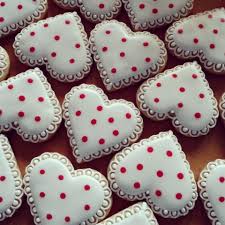 Here's some cute valentine cookie decorating ideas for easy but great looking heart shaped or romantic cookies you can make. Heart Cookie Connection Valentine Sugar Cookies Valentines Day Cookies Valentine Cookies