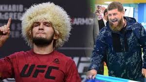 فاز المقاتل الروسي حبيب نورمحمدوف، بطل اتحاد الفنون القتالية المختلطة ufc على الأمريكي جاستن غياتشي في العاصمة الإماراتية أبوظبي، حيث كانت مباراته الأخيرة فيما. Ø§Ù„Ø±ÙˆØ³ÙŠ Ø­Ø¨ÙŠØ¨ Ù†ÙˆØ±Ù…Ø­Ù…Ø¯ÙˆÙ ÙŠÙˆØ¬Ù‡ Ø±Ø³Ø§Ù„Ø© Ù„Ù„Ù…Ø³Ù„Ù…ÙŠÙ† Rt Arabic