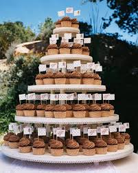 A Casual Outdoor Diy Wedding In California Wedding Cakes With Cupcakes Wedding Cupcakes Wedding Desserts
