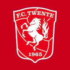 Offensivspieler rabbi matondo erlitt im testspiel gegen den fc twente enschede. Facebook