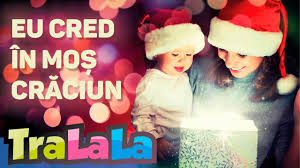 Totul este perfect echilibrat de o funda superba. Eu Cred In MoÈ CrÄciun Cel Mai Frumos Colind De CrÄciun Pentru PÄrinÈi Tralala Youtube