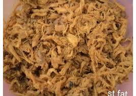 Menu ayam suwir dengan menggunakan cabai berwarna hijau ini dapat menambah selera makan saat berbuka puasa di bulan ramadan. Resep Ayam Suwir Manis Gurih Masakan Mama Mudah