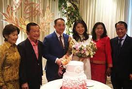 The post accused putrajaya of dallying on the matter because lee owns three chemical plants in pasir gudang. Yeo Bee Yin Ties The Knot With Property Ceo The Star