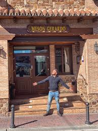 Casa en renta en san gerardo. Meson Gerardo Cenando Con Pablo