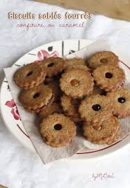 Biscuits Sables Fourres Premier Bredele De La Saison Recette Avec Images Biscuits Biscuits Sables Recette Biscuit De Noel