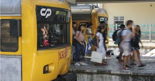 Aug 13, 2020 aug 13, 2020 by ems world. Trabalhadores Das Bilheteiras E Revisores Da Cp Iniciam Greve De 3 Dias