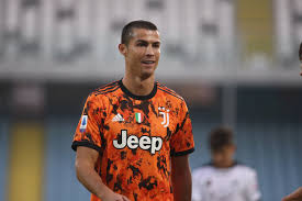Cr7 with juventus orange jersey. Man Utd In Talks Over Sensational Cristiano Ronaldo Transfer Return Next Summer As Juventus Look To Offload Superstar