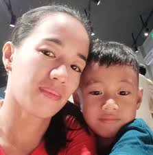 Akeisha King #makeupartist I like the #highlight and #contour