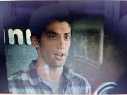 Rider Strong guest stars