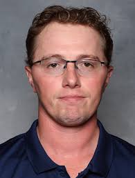 Composed_Amerks Media Guide_2021_22.indb