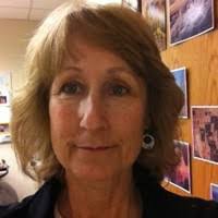 Leslie Bearden's Instagram, Twitter & Facebook