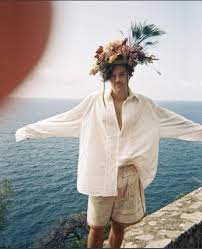 Valᴴ On Twitter In 2021 Golden Photoshoot Harry Styles Photoshoot Harry Styles