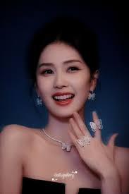 rubi (@bailugallery)